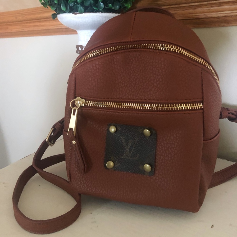 mini backpack